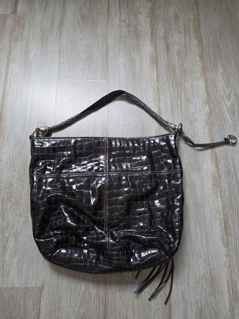 Brighton Cher Black Patent Croc Embossed Large Shoulder Bag Tassel Purse GUC - Picture 2 of 12
